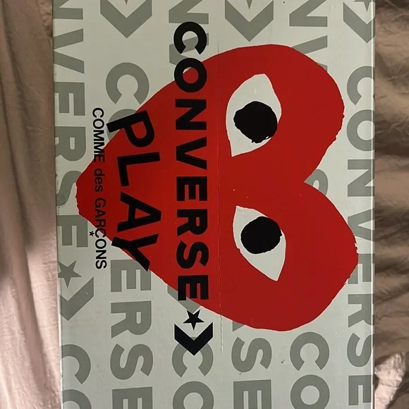 CONVERSE x PLAY MENS SIZE 7 WOMENS SIZE 9 - Picture 8 of 8